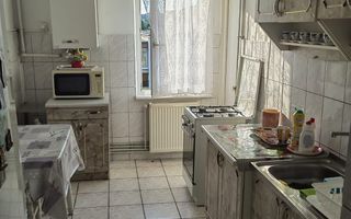 Apartament 3 camere/ Decomandat/ Etaj 4/ Bloc izolat / Tudor - Poză 5