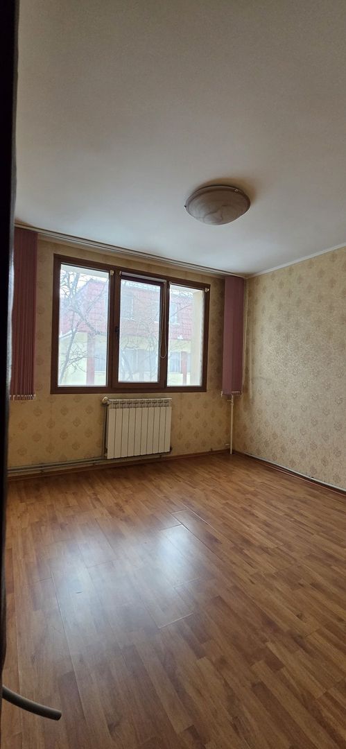 Apartament 3 camere de vanzare Drumul Taberei - Poză 5