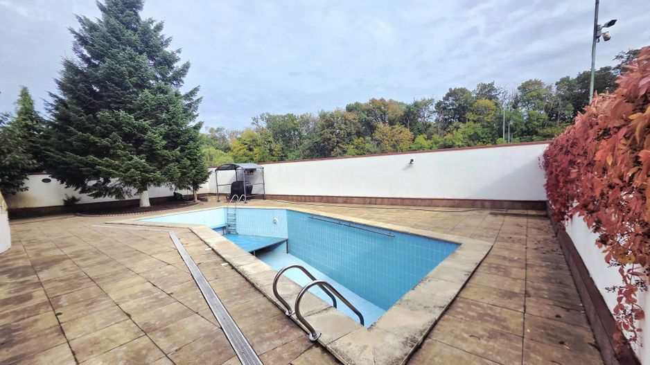 Vilă excepțională cu lift, piscina și teren de 1000 mp | VOLUNTARI - Poză 18