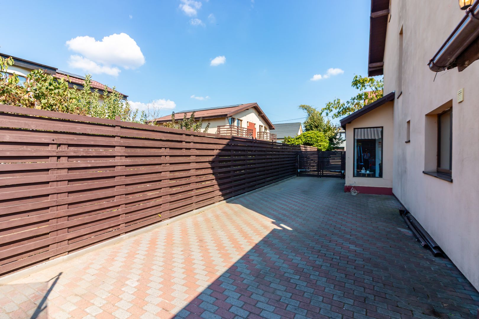 Casă primitoare  | Tunari | Grădină spațioasă plus piscină - Poză 20