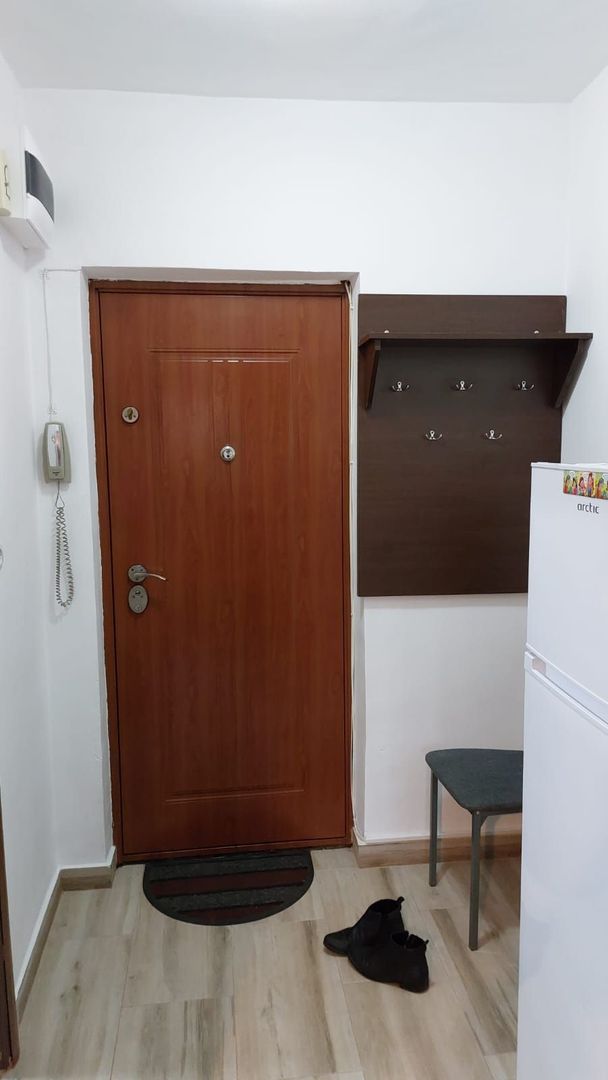 Inchiriem garsoniera zona Titan - Constantin Brancusi - Poză 17