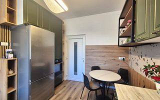 Piața de Miercuri, casă singură în curte, renovată 2025 - Poză 13