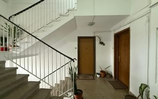 3 camere | Teiul Doamnei | Bloc din 83 | Reabilitat - Poză 15