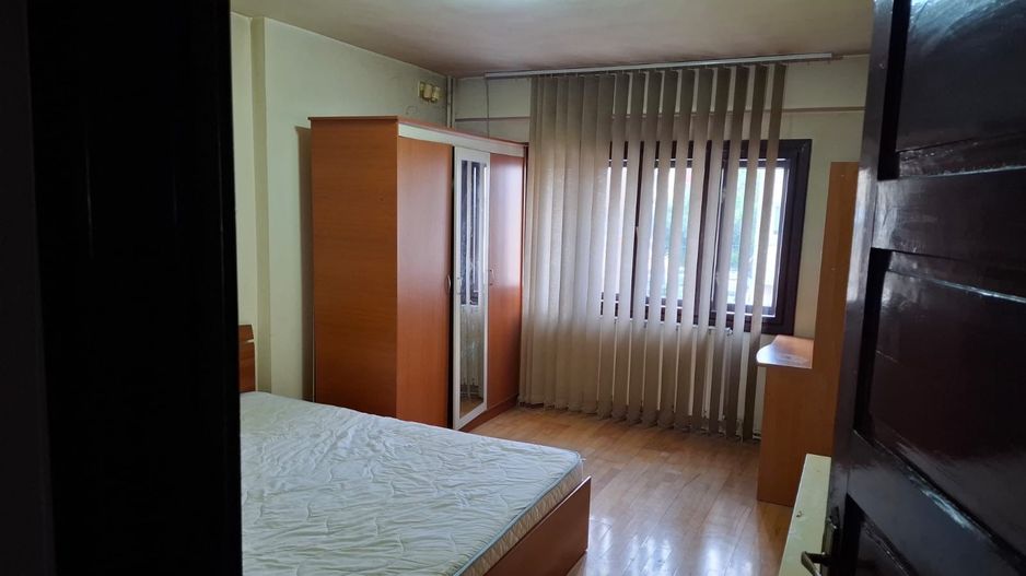 Dorobantilor | 3 camere | etaj 1 | centrala proprie | necesită renovare - Poză 4