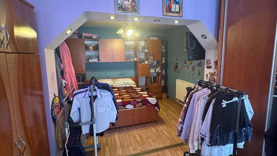 Casă de vânzare – Șos. Sloboziei - Poză 4