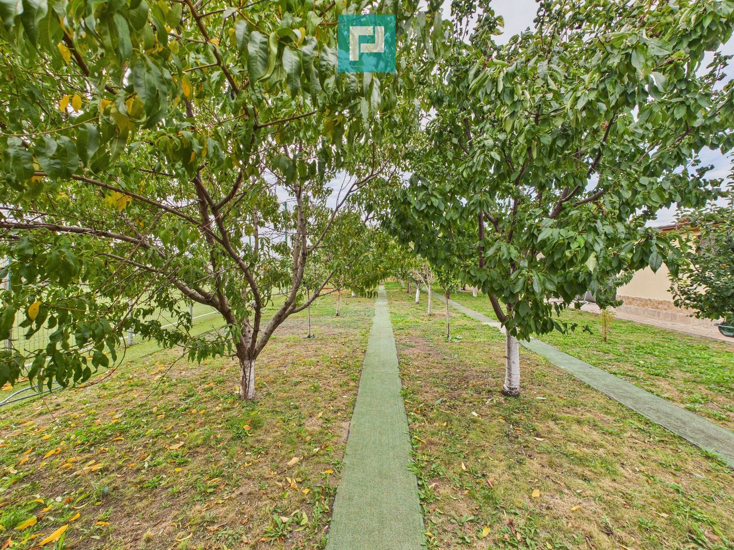 Casă exclusivistă cu 4 camere, în Secusigiu, Arad - Poză 27