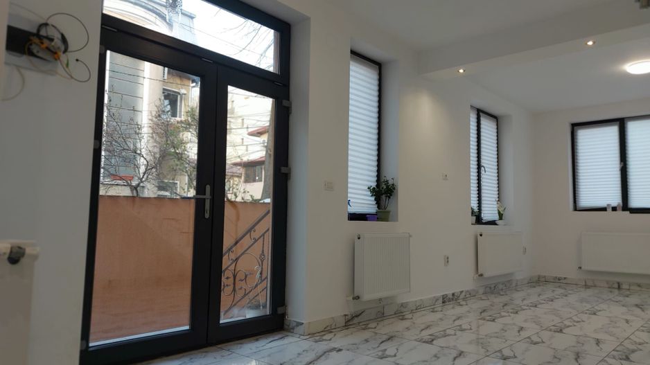 Casa de inchirat Blv Decebal Piata Alba Iulia Mall Vitan construcţie 2023 - Poză 8