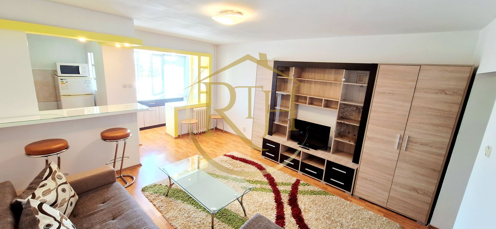 Oferim spre inchiriere apartament 1 camera,Circumvalatiunii,vis-a-vis de GymOne - Poză 9