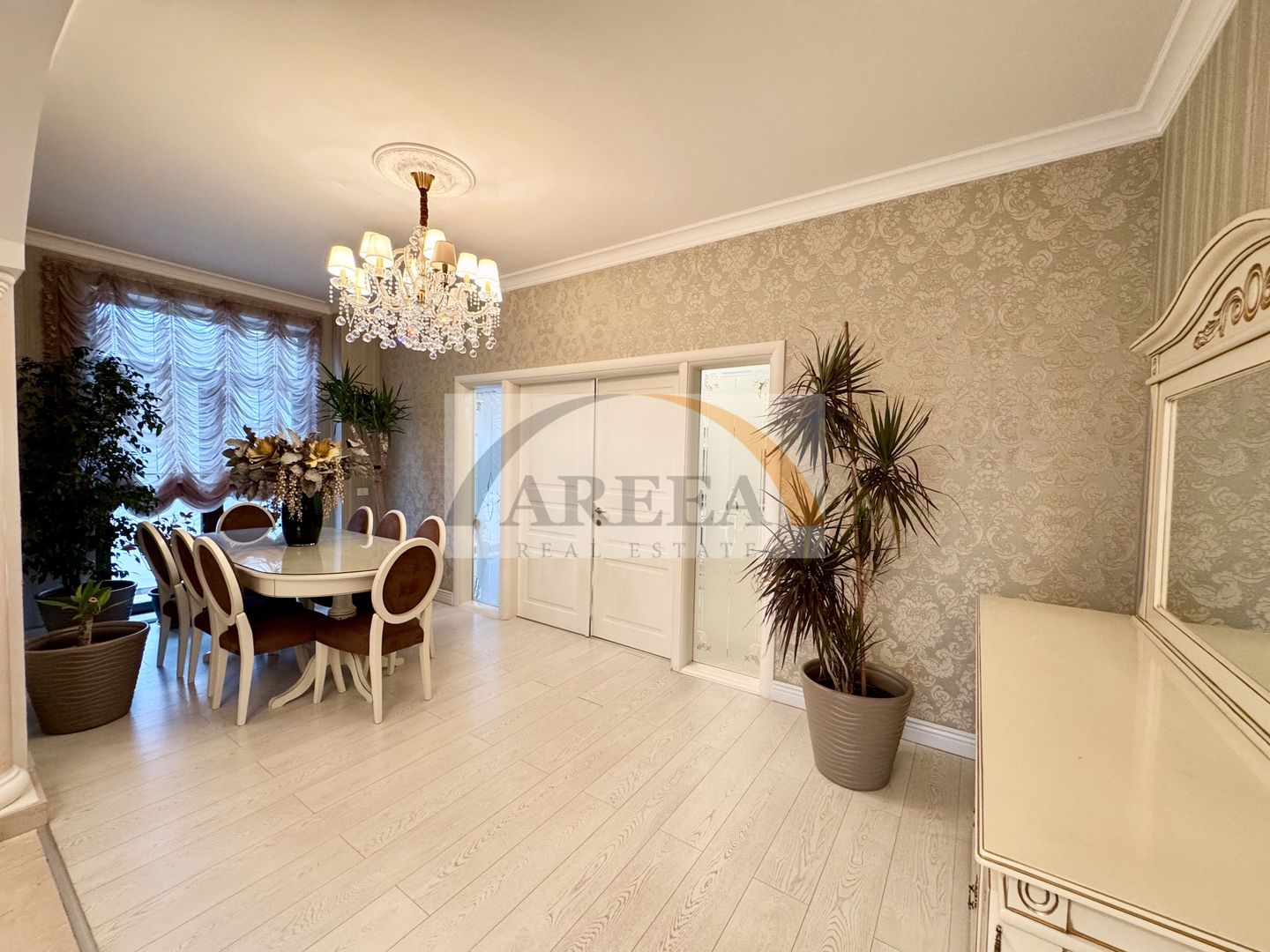 Vila lux cu 1000 mp teren pe Erou Iancu Nicolae langa Jolie Ville - Poză 6