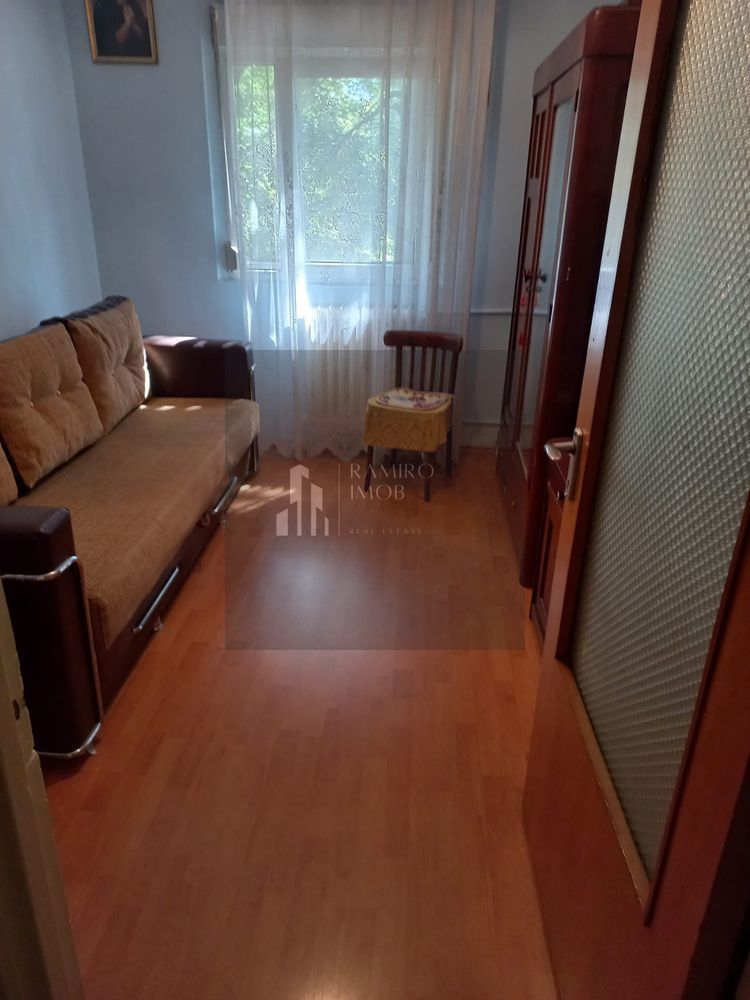 Apartament 3 camere, bloc 4 etaje, Berceni, 67mp - Poză 5