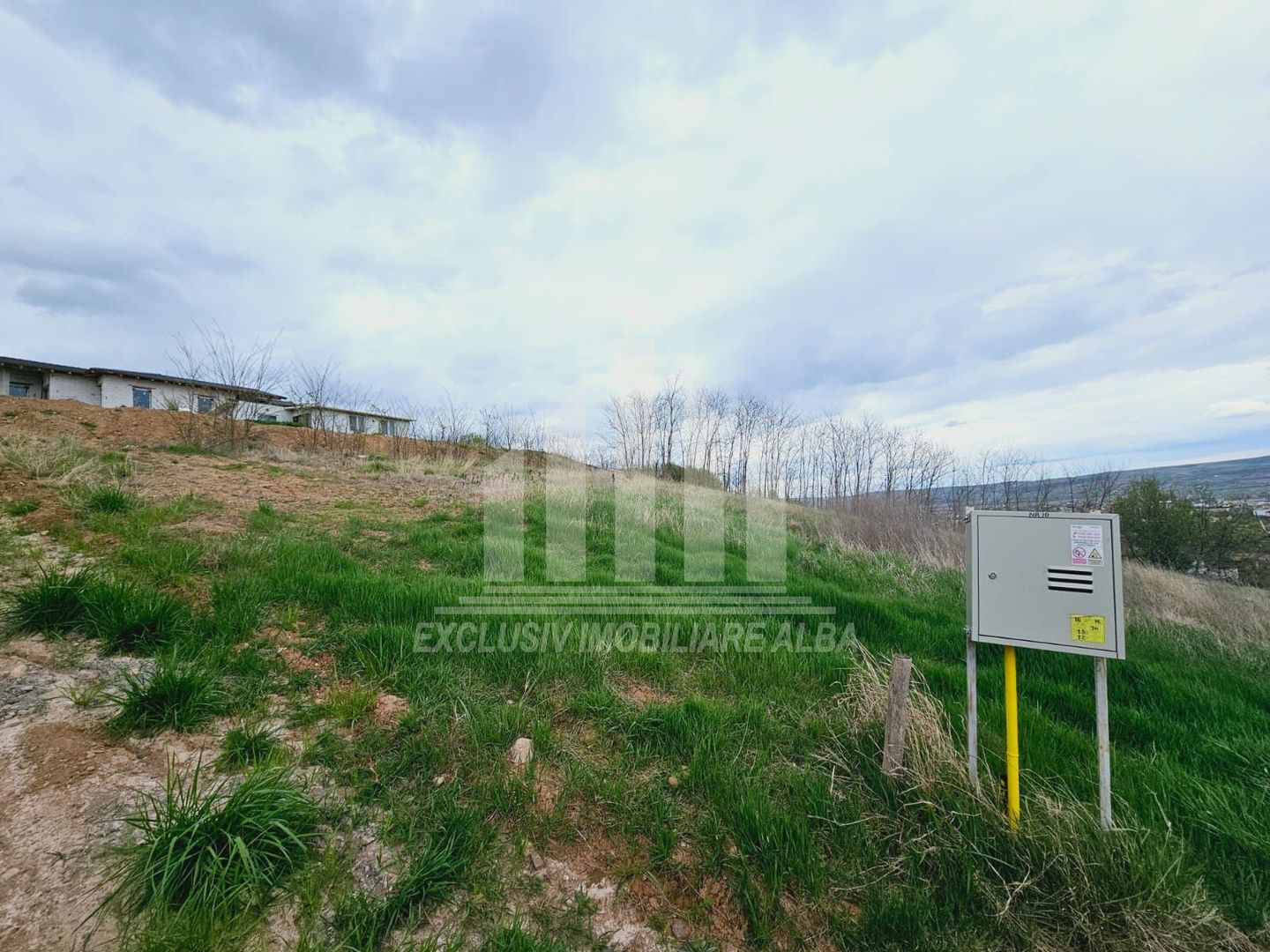 Teren intravilan de vanzare, Seigau - Poză 1