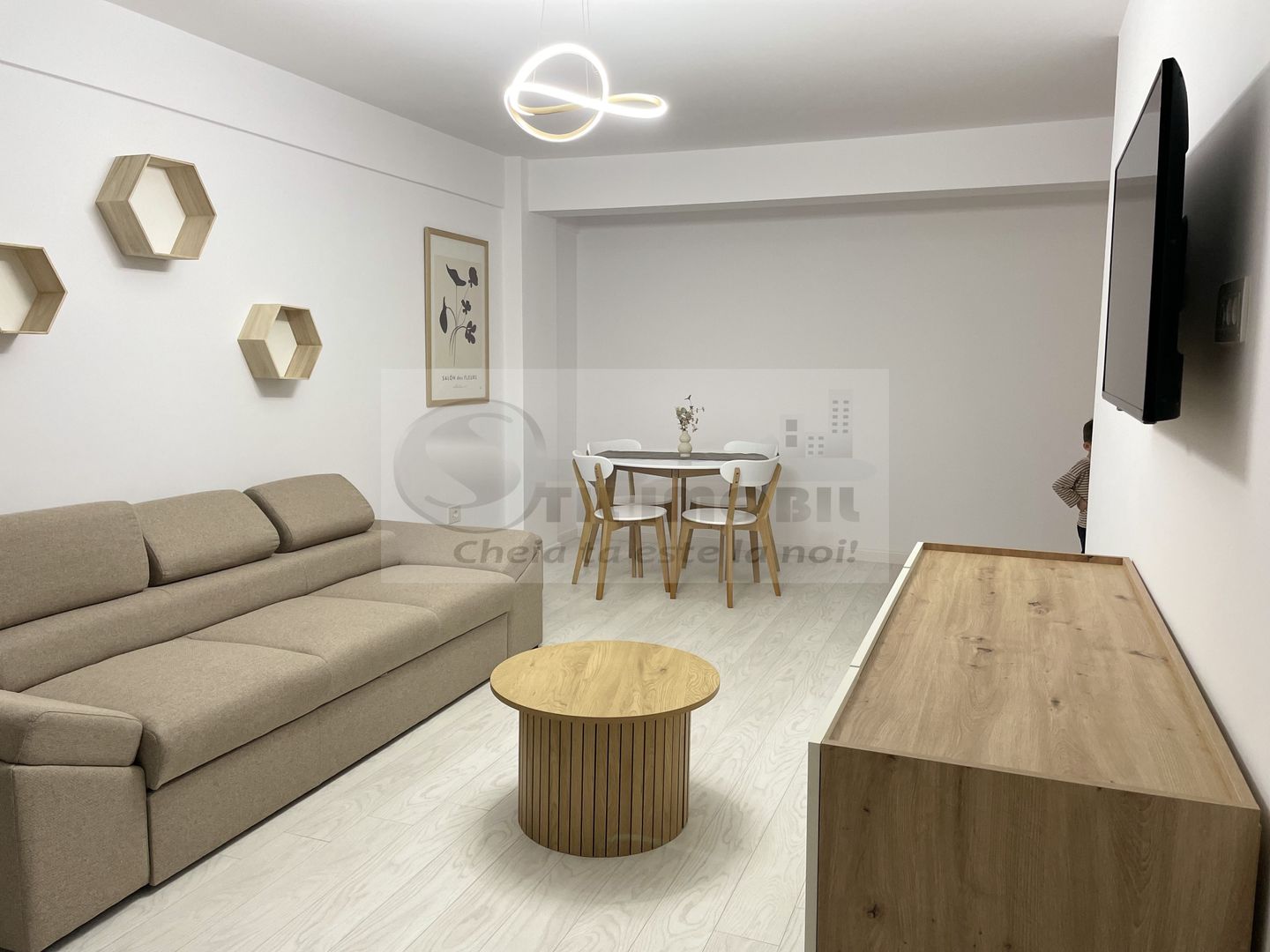 Apartament 2 camere - Str Soarelui - mobilat si utilat - liber - Poză 2