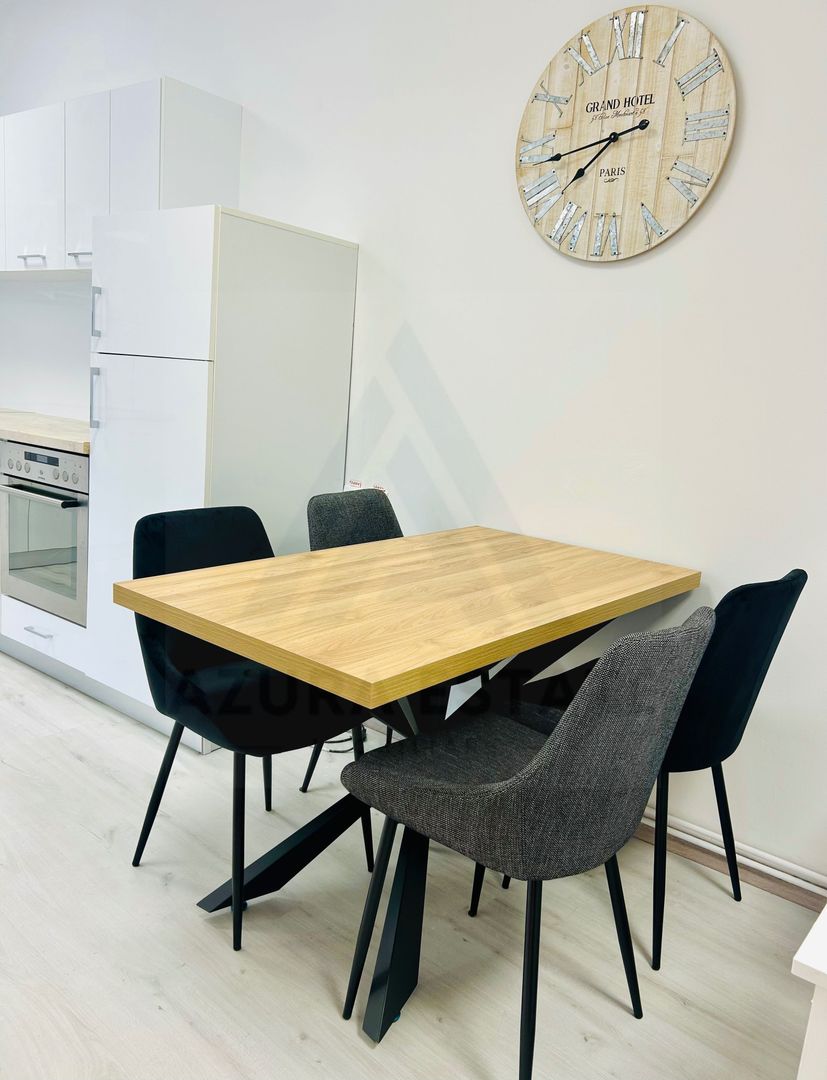 Studio modern  50 mp prima închiriere cu parcare  in zona Centrala - Poză 6