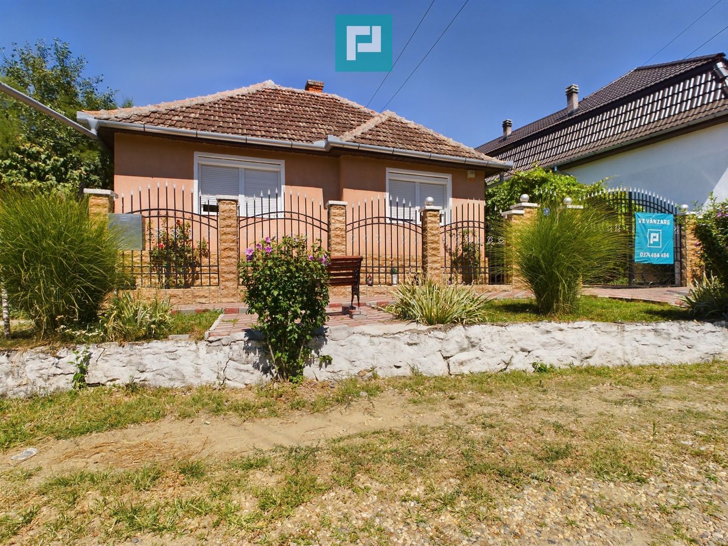 Casă stil conac pe drumul Cetății - Șiria - Poză 4