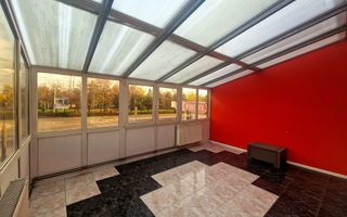 Casă + Spațiu comercial -218 mp utili- Intersecție circulata -Trifazic - Poză 14