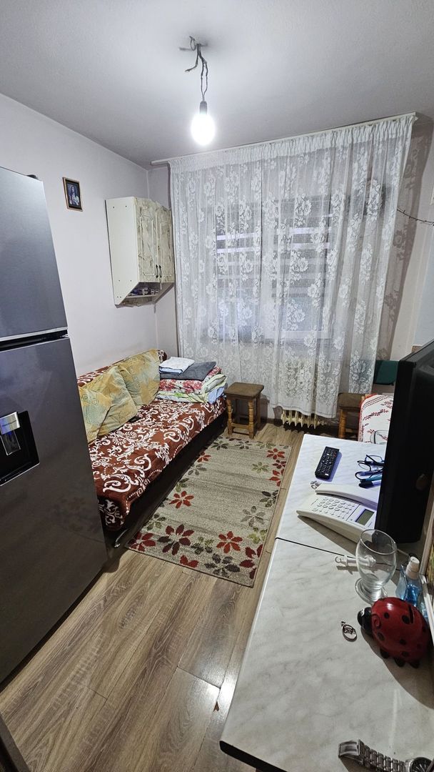 Apartament 3 camere - zona Valea Roșie - Poză 6