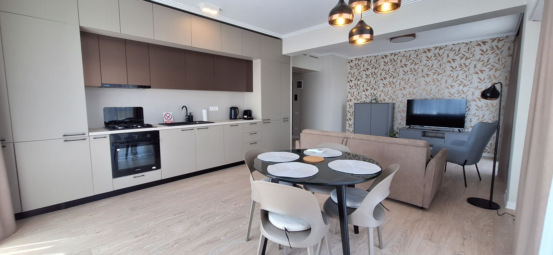 Apartament mobilat si utilat cu 2 locuri de parcare - Poză 6