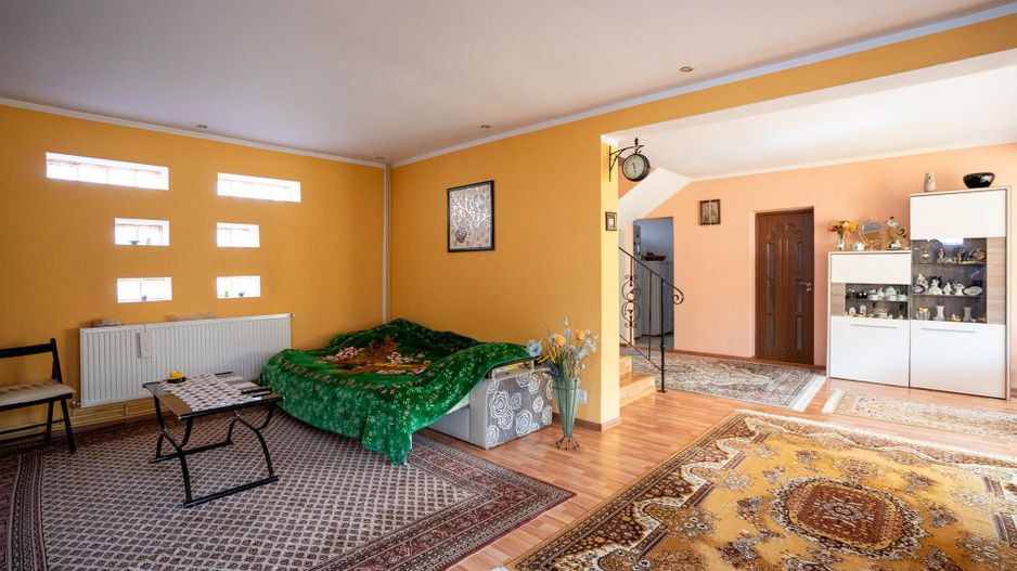 Casa zona Oncea - Poză 3