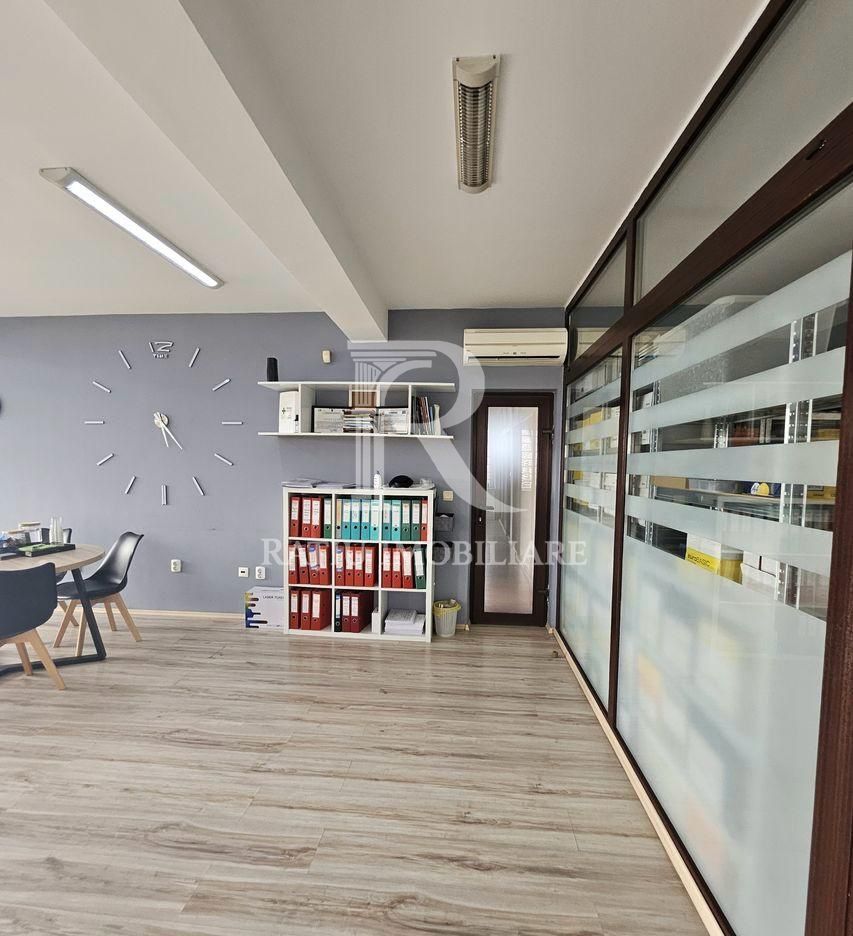 Spațiu ideal pentru birouri | Utilități incluse in pret | Oradea - Poză 2