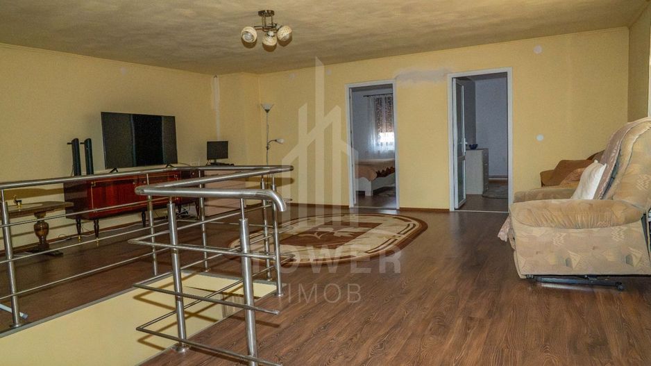 🏡 Casă spațioasă în Roșia, priveliște spre Munții Făgăraș - Comision 0% - Poză 10