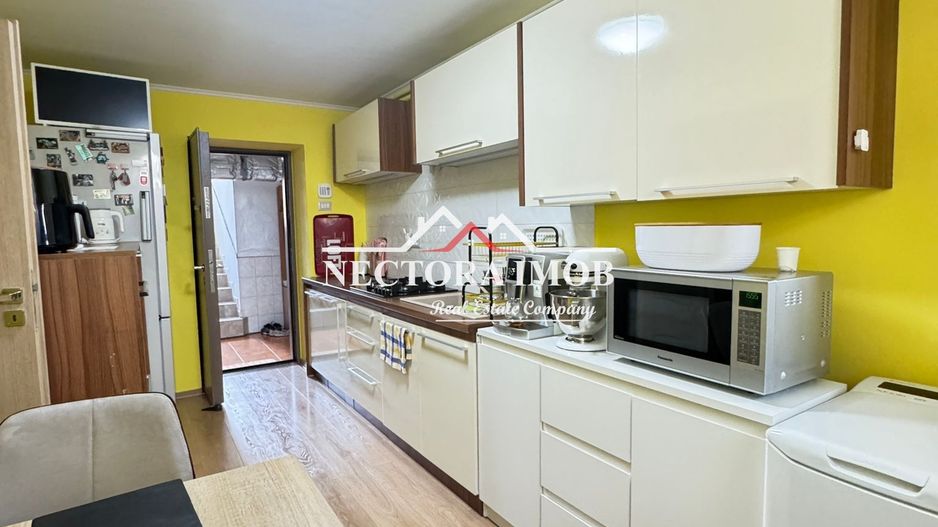NECTORA IMOB-Apartament cu2 intrari-2corpuri,Parcul Traian Ultacentral - Poză 3