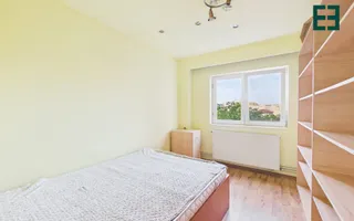 De închiriat - Apartament cu 4 camere - Zona Micălaca - Arad - Poză 22
