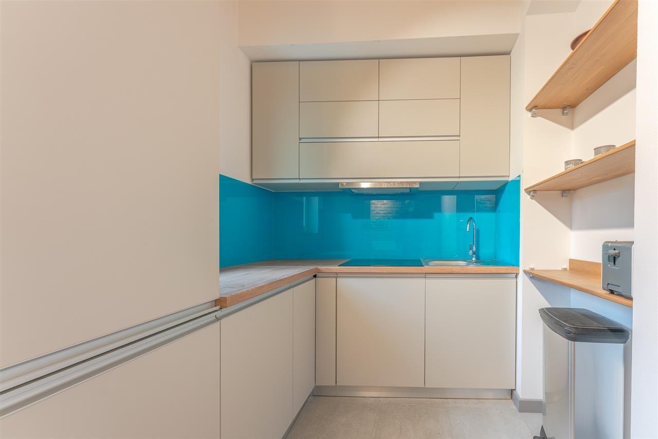 Locuință de 71 mp renovată integral și complet utilată, în casă - Poză 9