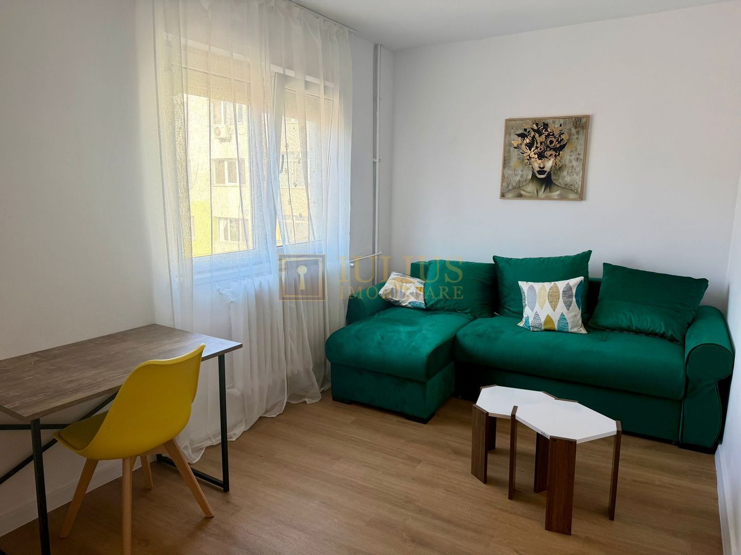 Garsoniera ideala pentru stundenti; situata in Complexul Studentesc, 30mp utili. - Poză 2