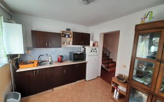 Se vinde casa in Apahida zona bună ! - Poză 2