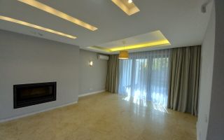 Vila de inchiriat Complex Oxford | Garaj - Poză 2