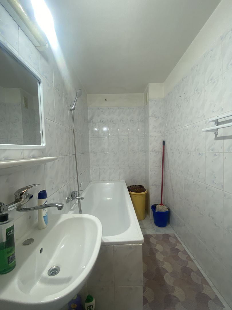 Apartament calduros, 2 camere, zona Sebastian - Poză 15