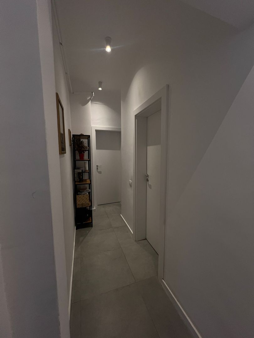 SPATIU DE BIROURI | ARCUL DE TRIUMF | MOBILAT | GRADINA CU TERASA - Poză 8