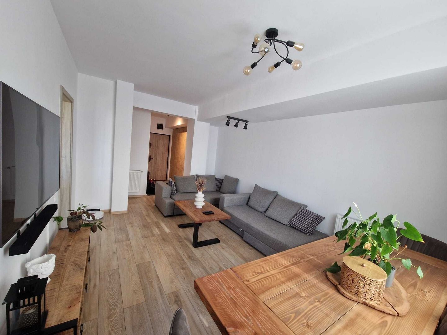 Închiriere Aparta2 camere, prima inchiriere, parcare acoperita, centrala proprie - Poză 8