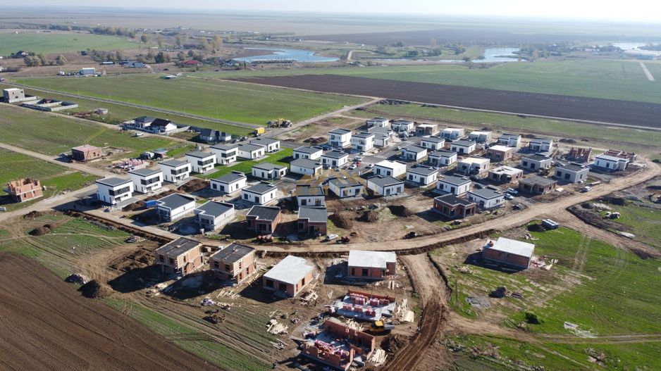 Casa Parter cu 4 camere, comuna Berceni - Poză 7