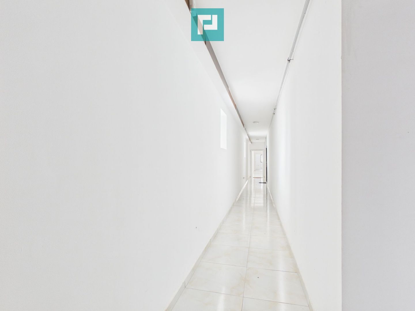 Loft ultracentral ultramodern, la prima închiriere - Poză 15