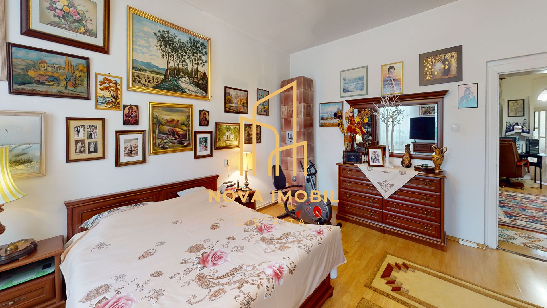 Apartament la casa de vanzare Bistrita, zona centrala - Poză 4