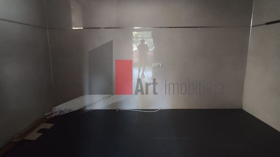 Spatiu comercial Piata Unirii-Rond Cosbuc, trafic pietonal - Poză 10