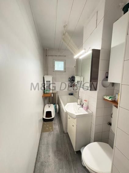 Apartament cu 3 camere zona Circumvalatiunii etaj 1 - Poză 9