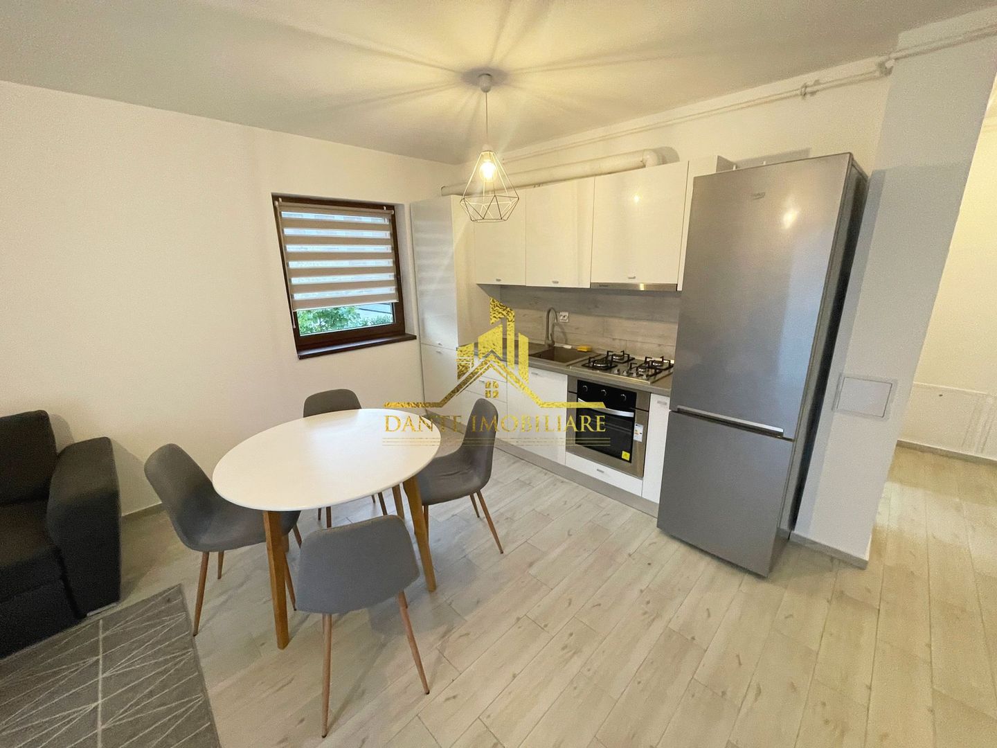 2 camere, mobilat modern, bloc nou, terasa, parcare, Europa, Luminia - Poză 2