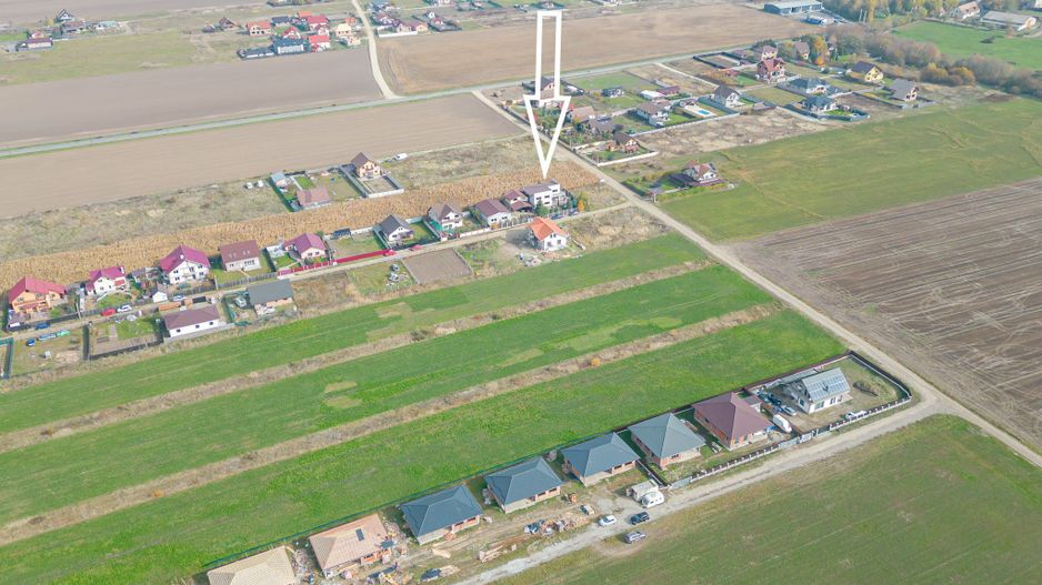 Casa individuala formata din living si 4 dormitoare in Halchiu - Poză 22