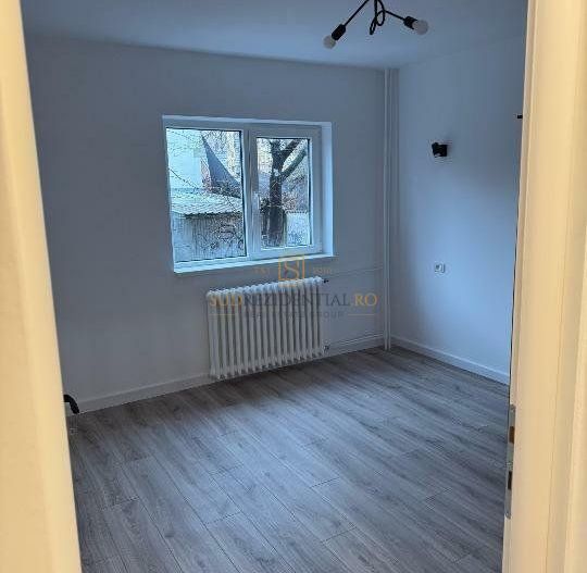 Apartament cu 3 camere, decomandat, renovat, Sector 5, Comision 0% - Poză 7