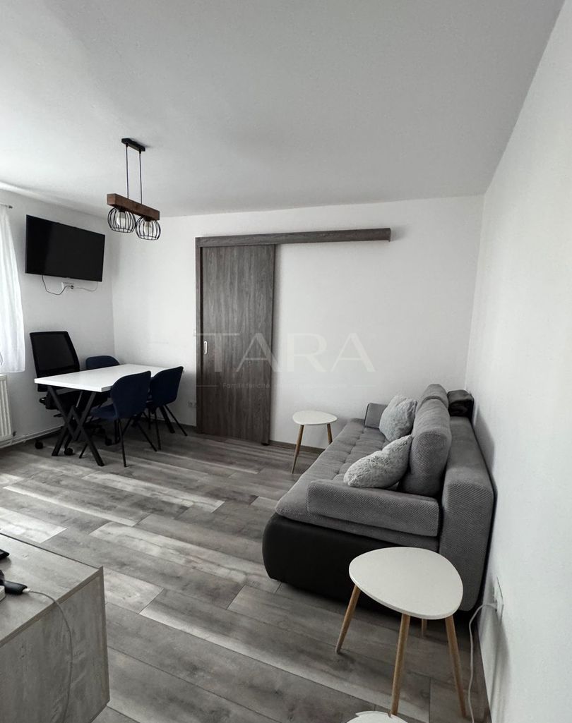 Apartament cu 2 camere, renovat complet, Gheorgheni. - Poză 2