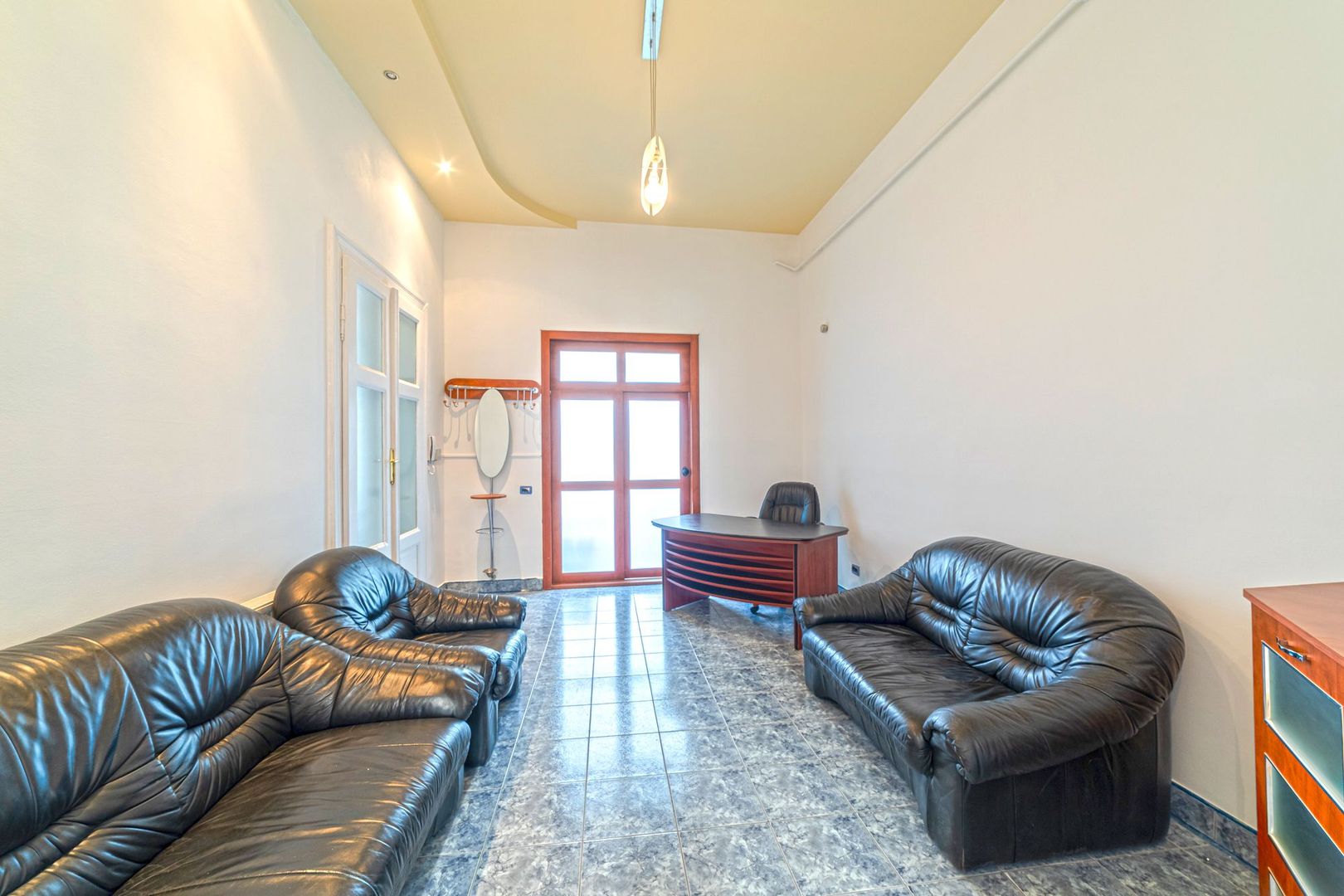 VÂNDUT! Apartament,  str. Eminescu, Arad. - Poză 2