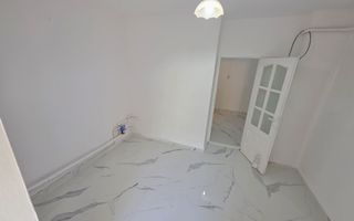 Trei camere doua bai 1Mai etaj 1 -centrala termica -75mp - Poză 3