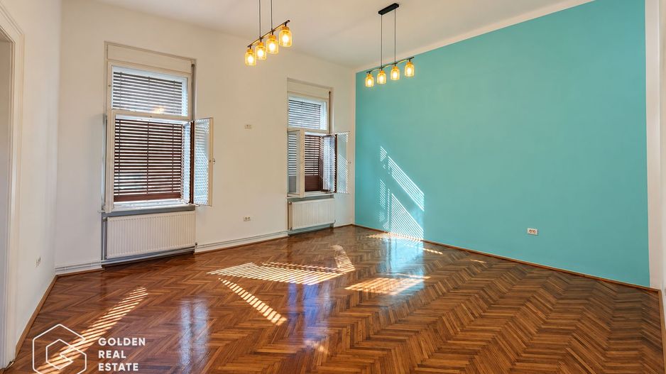 Apartament ultracentral, 3 camere, ideal atat ca locuinta, cat si pt birouri - Poză 2