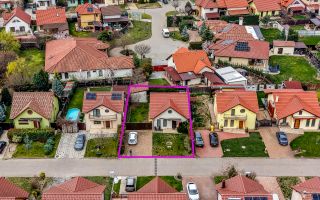 Casă în Westfield | 140 mp utili | P+M | 3 camere | curte + anexe - Poză 1