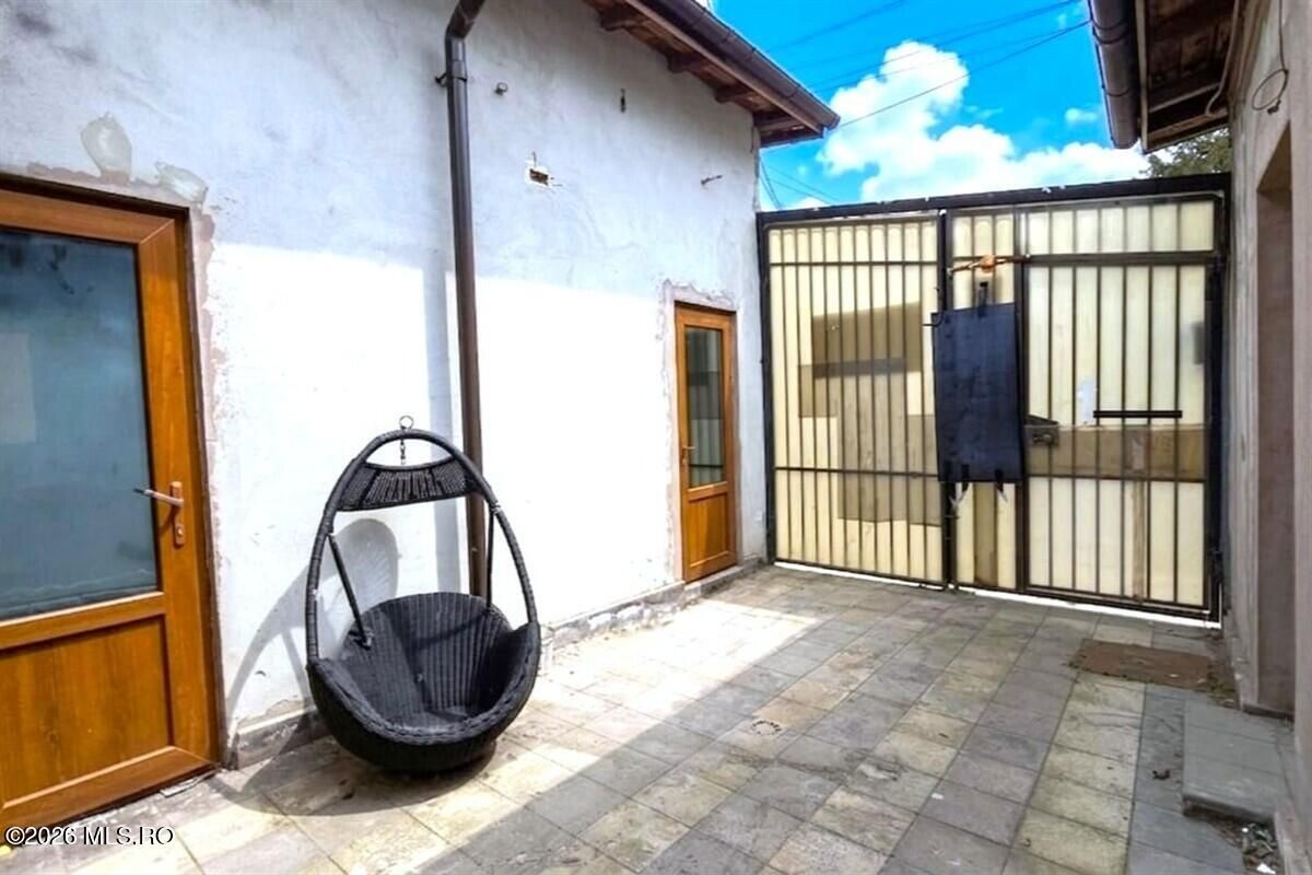 Piata Chiliei - Sectia 1, casa cu 191 mp teren si 10 metri deschidere! - Poză 5