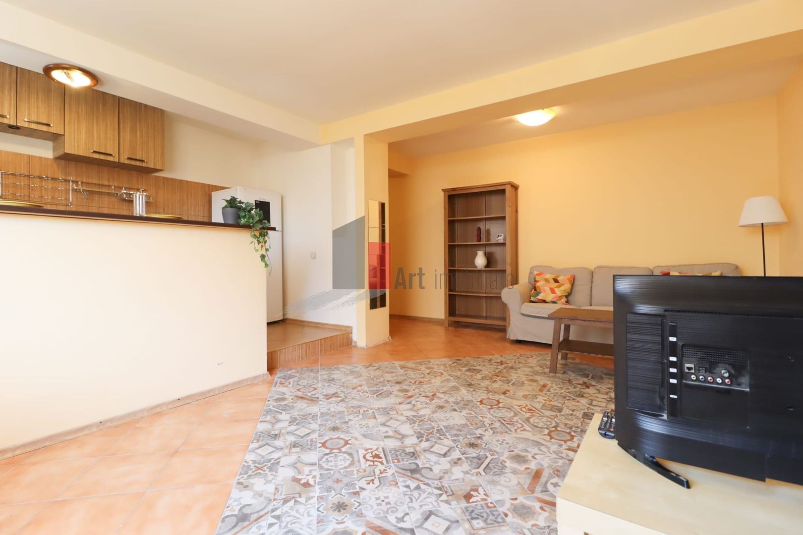 Apartamentul "QETO", bloc cu curte interioara, LIBER - Poză 8