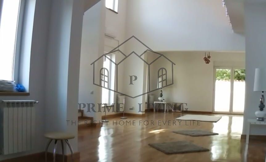 VILA SPATIOASA CU 6 CAMERE LA INCHIRIERE LANGA BRITISH SCHOOL - Poză 1