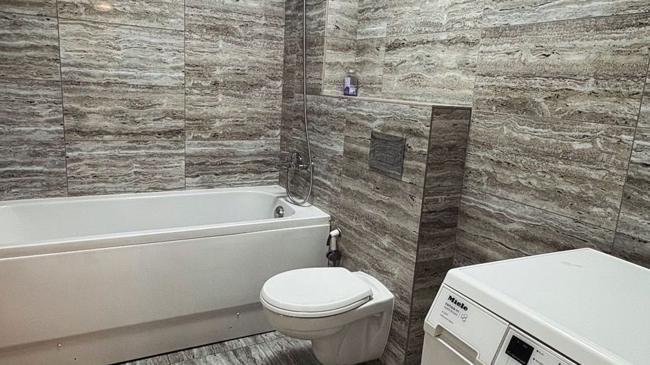 Apartament 2 camere, parcare subterană, centrală proprie, mobilat lux - Poză 6